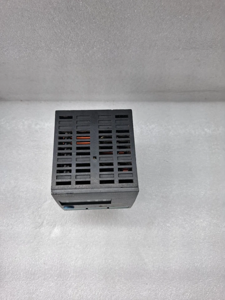 Siemens 3WL9111-0AT26-0AA0 Digital Output Module for 3WL Breaker